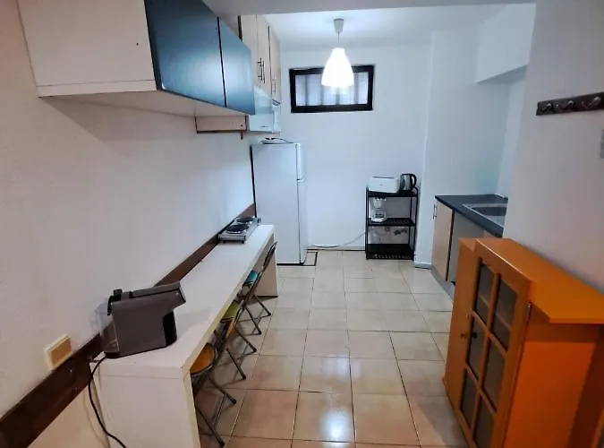 Spacious Economic Center Flat * Oporto