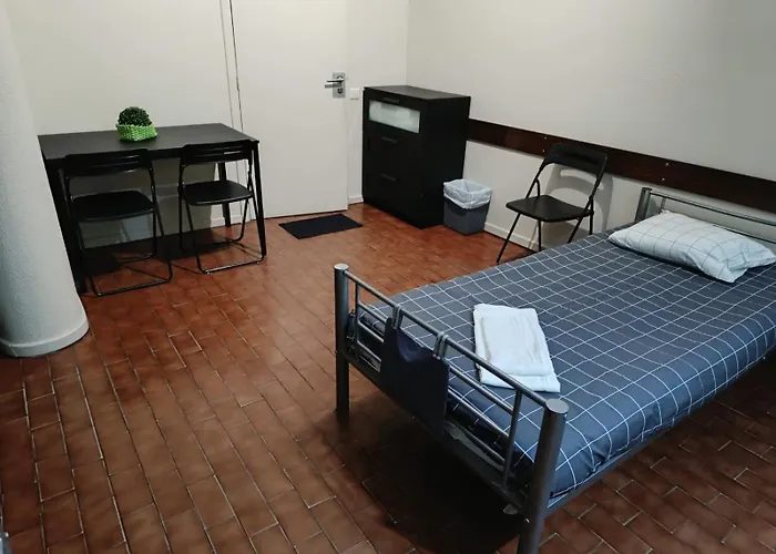 Apartamento Spacious Economic Center Flat