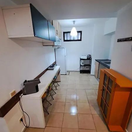 Spacious Economic Center Flat * Oporto