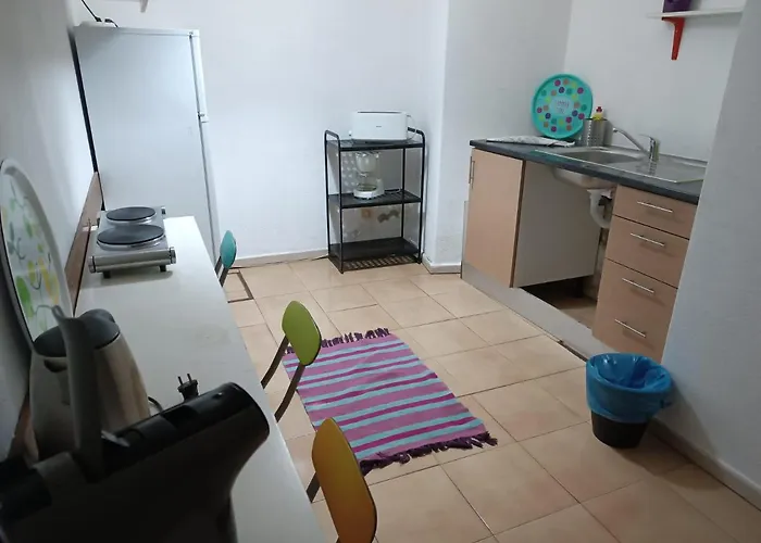 Spacious Economic Center Flat Apartamento *